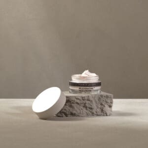 Team-Dr-Joseph-Rejuvenating-Cream-05