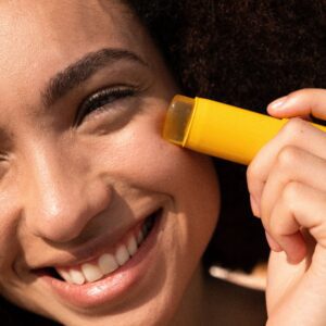Comfort-zone-Invisible-Defense-SPF-50+